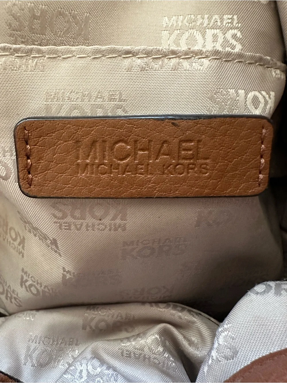 Michael Kors Astor Brown Pebbled Leather Shoulder Tote Bag - Picture 10 of 11